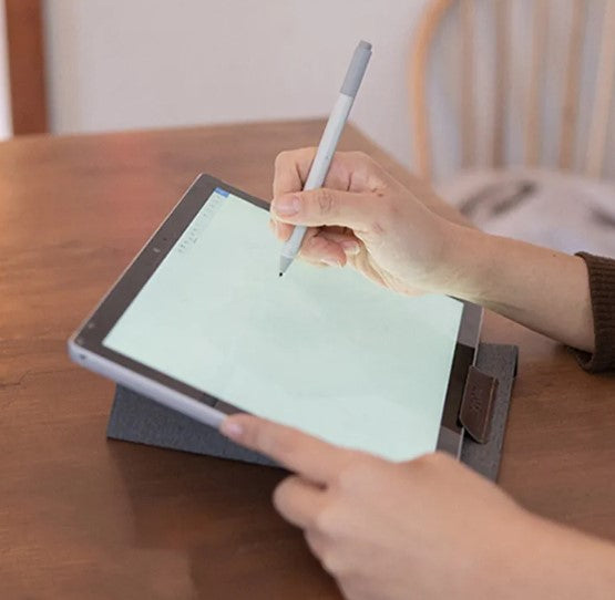 Laptop/Tablet Stand
